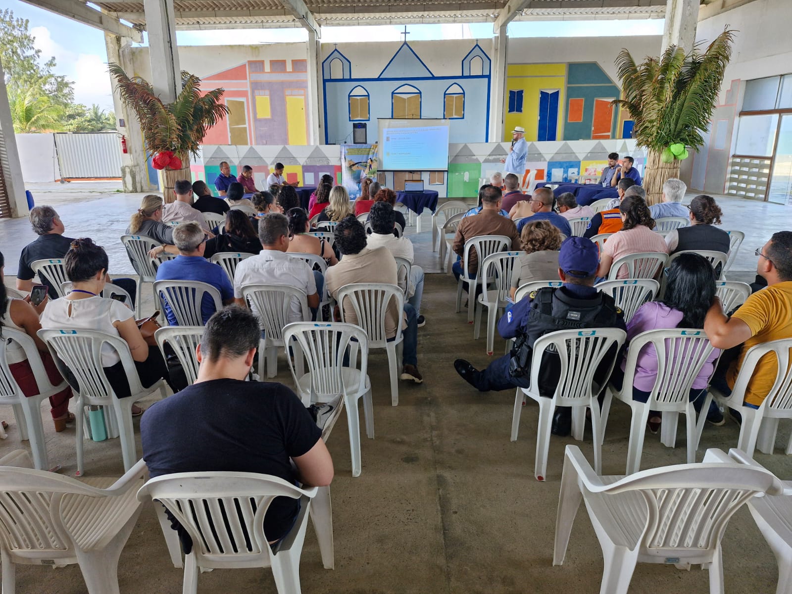 Imagem da matéria: Ilha de Itamaracá inicia série de seminários participativos para debater o Planejamento Integrado Estratégico do Litoral Norte