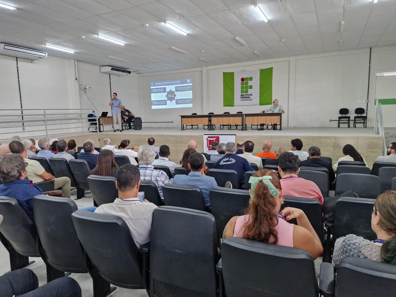 Imagem da matéria: Seminário municipal de Paulista reúne setores sociais variados para o Planejamento Integrado do Litoral Norte do estado